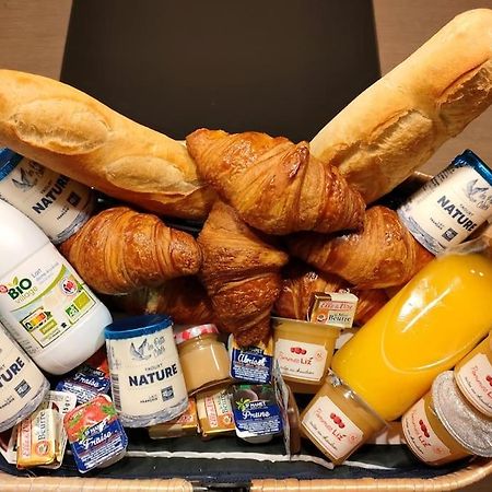 Gite "La Bulle De Lena" Avec Petit-Dejeuner Garage Et Parking Flavigny Eksteriør bilde