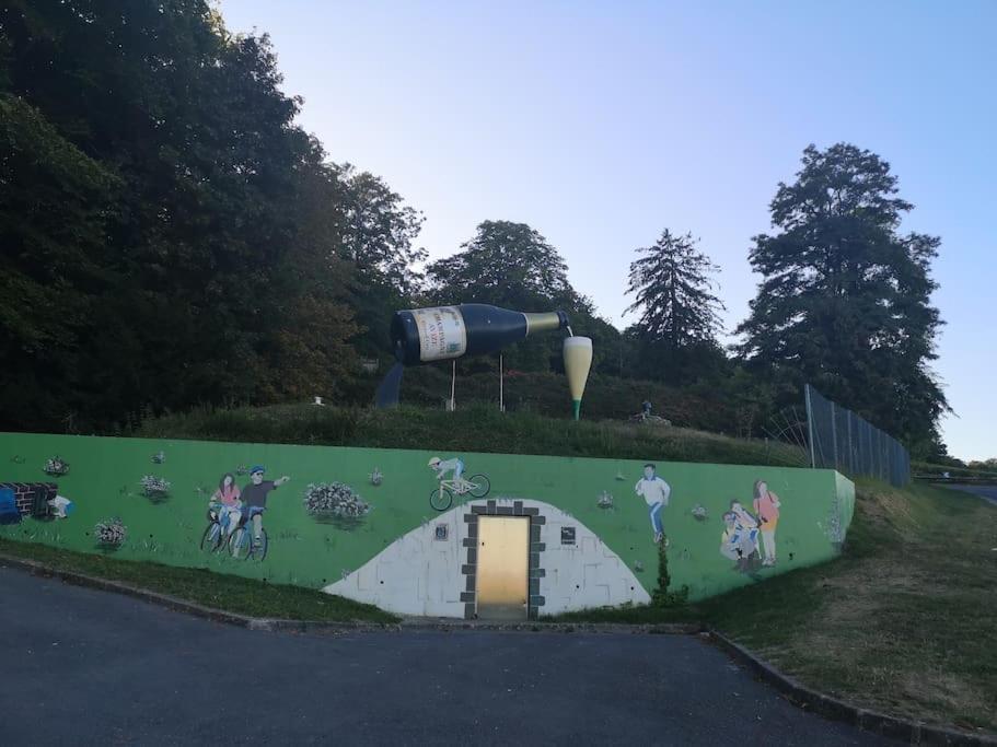 Gite "La Bulle De Lena" Avec Petit-Dejeuner Garage Et Parking Flavigny Eksteriør bilde